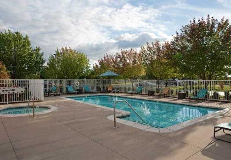 Residence Inn By Marriott Grand Rapids West Grandville Udogodnienia zdjęcie